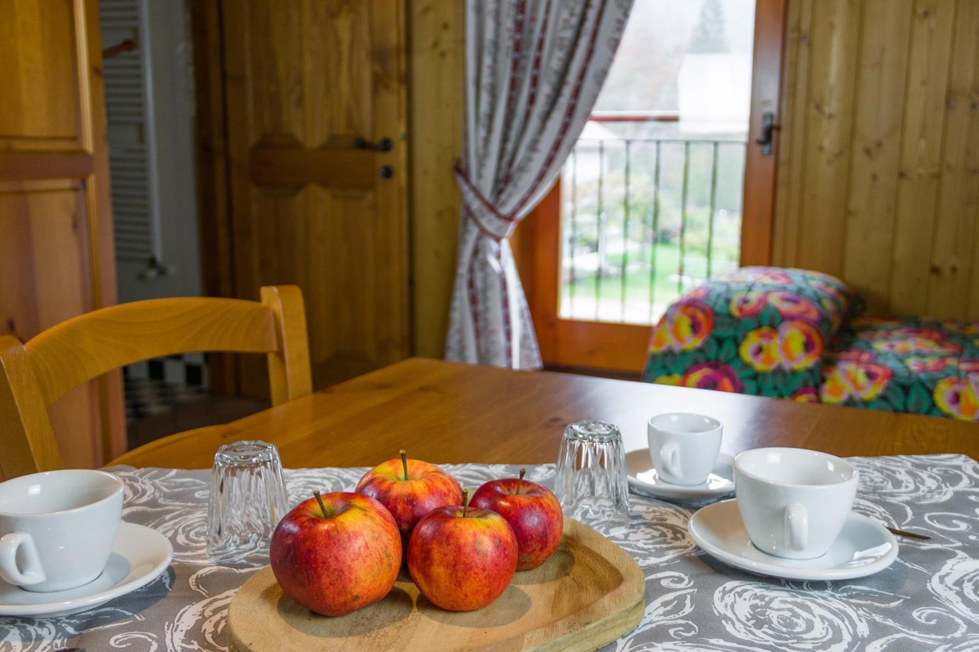 Agriturismo Pian dei Tass Barcis Bagian luar foto