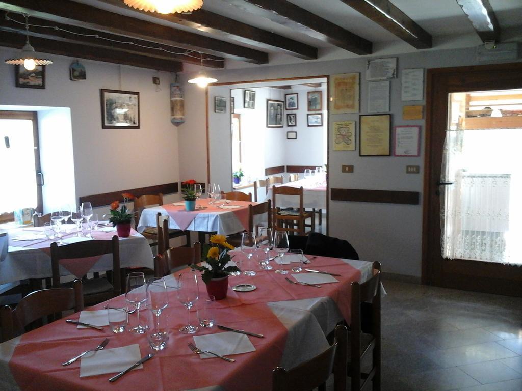 Agriturismo Pian dei Tass Barcis Bagian luar foto